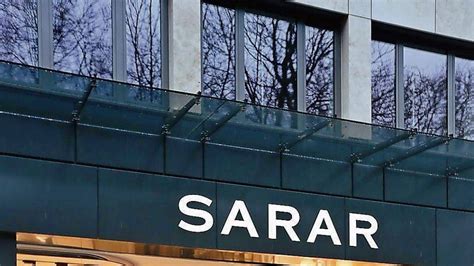 sarar türkische mode burberry